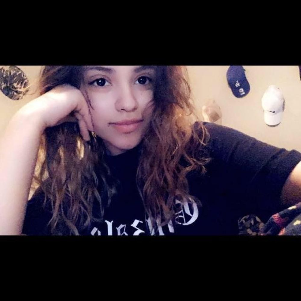 Meet your Posher, Aracely